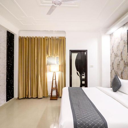 Hotel Stay Villa Delhi Airport Nuova Delhi Esterno foto