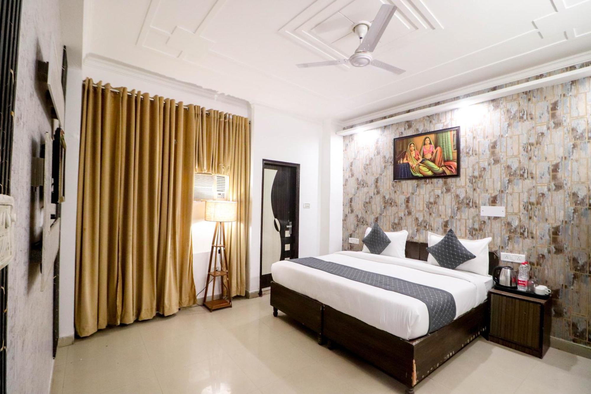 Hotel Stay Villa Delhi Airport Nuova Delhi Esterno foto